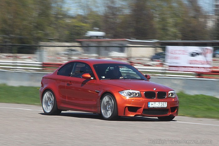 Latvijas BMW klubs (www.bmwklubs.lv) sadarbībā ar oficiālo BMW pārstāvi Latvijā BM Auto (www.bmauto.lv) rīko jau 7. Latvijas BMW festivālu Latvijas BMW klubs (www.bmwklubs.lv) sadarbībā ar oficiālo BMW pārstāvi Latvijā BM Auto (www.bmauto.lv) rīko jau 7. Latvijas BMW festivālu 74401