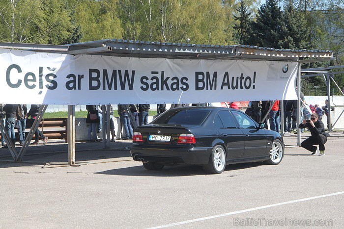 Latvijas BMW klubs (www.bmwklubs.lv) sadarbībā ar oficiālo BMW pārstāvi Latvijā BM Auto (www.bmauto.lv) rīko jau 7. Latvijas BMW festivālu Latvijas BMW klubs (www.bmwklubs.lv) sadarbībā ar oficiālo BMW pārstāvi Latvijā BM Auto (www.bmauto.lv) rīko jau 7. Latvijas BMW festivālu 74414