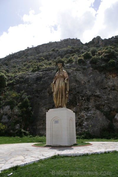 Sv. Marijas piemineklis 74671