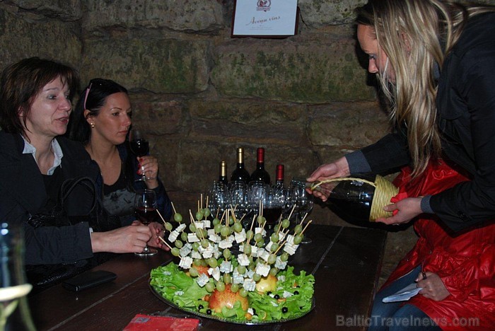 Kurzeme gatavojas kļūt par Baltijas vīna reģionu un aicina ceļotājus romantiskajā vīna tūrē www.kurzeme.lv 75088