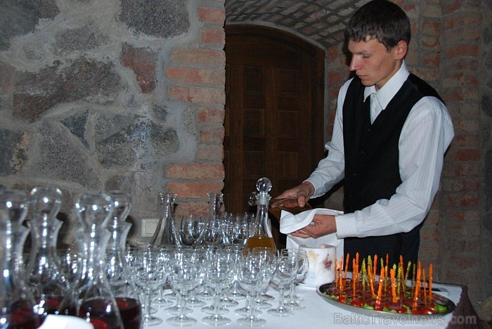 Kurzeme gatavojas kļūt par Baltijas vīna reģionu un aicina ceļotājus romantiskajā vīna tūrē www.kurzeme.lv 75092