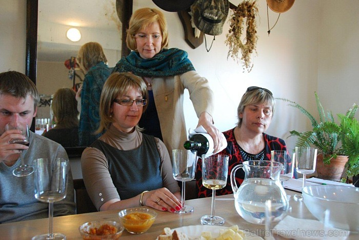 Kurzeme gatavojas kļūt par Baltijas vīna reģionu un aicina ceļotājus romantiskajā vīna tūrē www.kurzeme.lv 75103