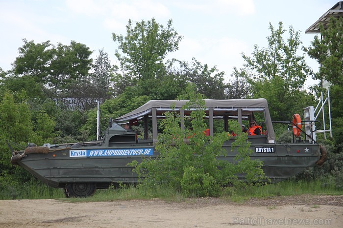 Piedzīvojumu ceļojums ar militāro amfībiju DUKW 353 pa Leipcigas apkārtnes ezeriem un sauszemi -  www.amphibientour.de