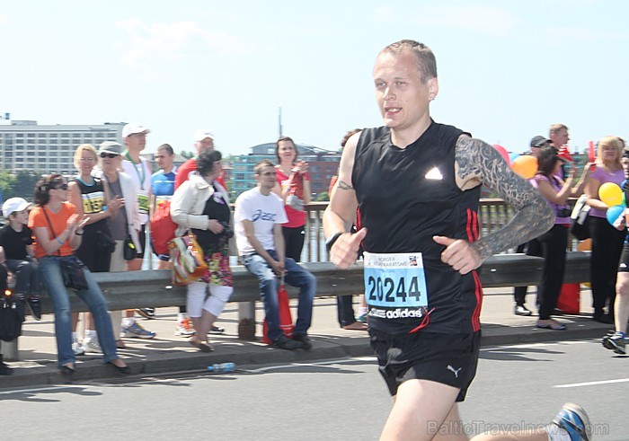 21. Rīgas maratons, kas notika 20.05.2012 un pulcēja dažādās distancēs 18 180 skrējējus (www.wess-select.lv) 21. Rīgas maratons, kas notika 20.05.2012 un pulcēja dažādās distancēs 18 180 skrējējus (www.wess-select.lv) 75648
