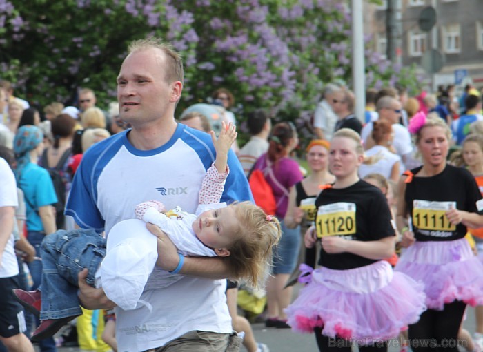 21. Rīgas maratons, kas notika 20.05.2012 un pulcēja dažādās distancēs 18 180 skrējējus (www.wess-select.lv) 21. Rīgas maratons, kas notika 20.05.2012 un pulcēja dažādās distancēs 18 180 skrējējus (www.wess-select.lv) 75713