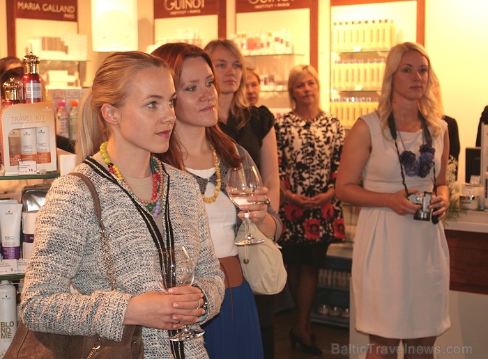 Kolonna Beauty Group atver pirmo jaunās koncepcijas salonu Rīgā, t/c Origo 76326