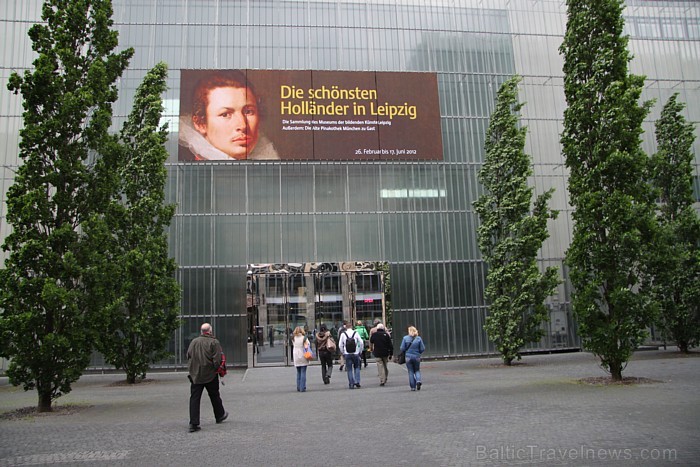 Tēlotājmākslas muzejs (Museum der bildenden Künste), kas ir dibināts 1837.gadā. Apkopo 2.700 gleznas, 750 skulptūras un 55.000 zīmējumus - www.mdbk.de 76458