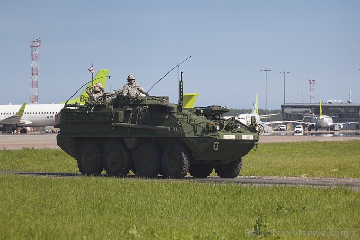 08.06.2012 lidostā «Rīga» nosēdās viena no lielākajām militārajām kravas lidmašīnām - Lockheed C-5A «Galaxy» Foto: www.fotoprojekts.lv 08.06.2012 lidostā «Rīga» nosēdās viena no lielākajām militārajām kravas lidmašīnām - Lockheed C-5A «Galaxy» Foto: www.fotoprojekts.lv 76624