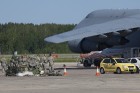 08.06.2012 lidostā «Rīga» nosēdās viena no lielākajām militārajām kravas lidmašīnām - Lockheed C-5A «Galaxy» Foto: www.fotoprojekts.lv 9