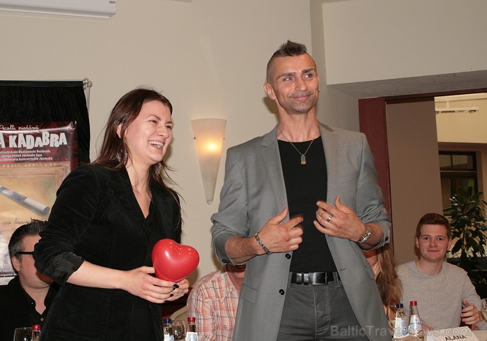 Pecolli aicina 9. jūnijā uz Mikromaģijas Gala šovu un 10. jūnijā uz Iluzionisma Gala koncertu www.abra-kadabra.lv Pecolli aicina 9. jūnijā uz Mikromaģijas Gala šovu un 10. jūnijā uz Iluzionisma Gala koncertu www.abra-kadabra.lv 76655