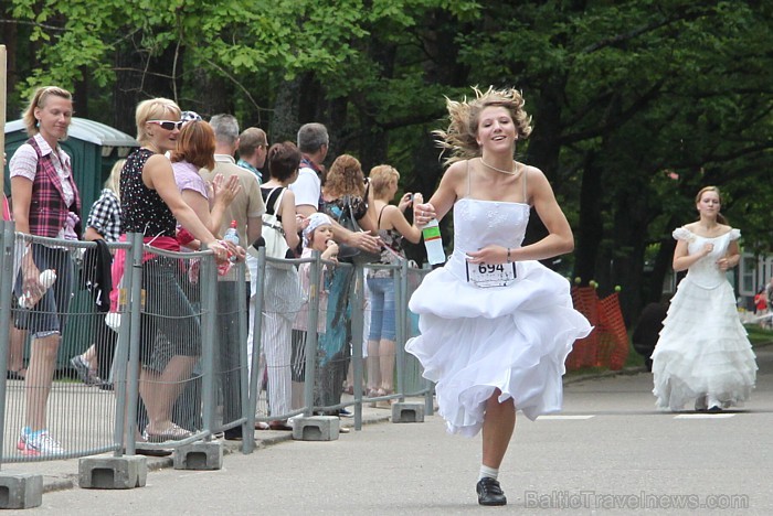 «Zelta keda 2012» - Līgavu skrējiens 76981