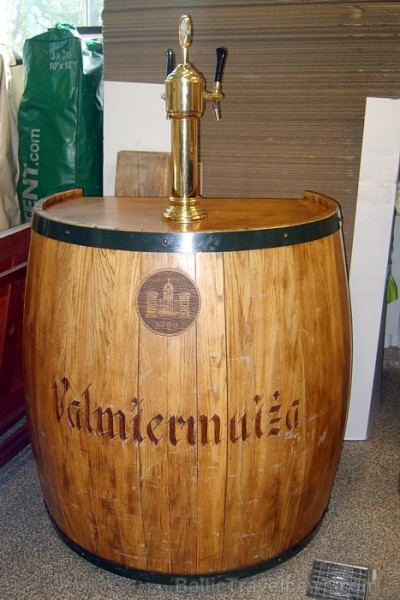 Alus ražošanas ekskursijā ir iespējams uzzināt visu - sākot no graudu apstrādes līdz iepildīšanai pudelēs Alus ražošanas ekskursijā ir iespējams uzzināt visu - sākot no graudu apstrādes līdz iepildīšanai pudelēs 77088