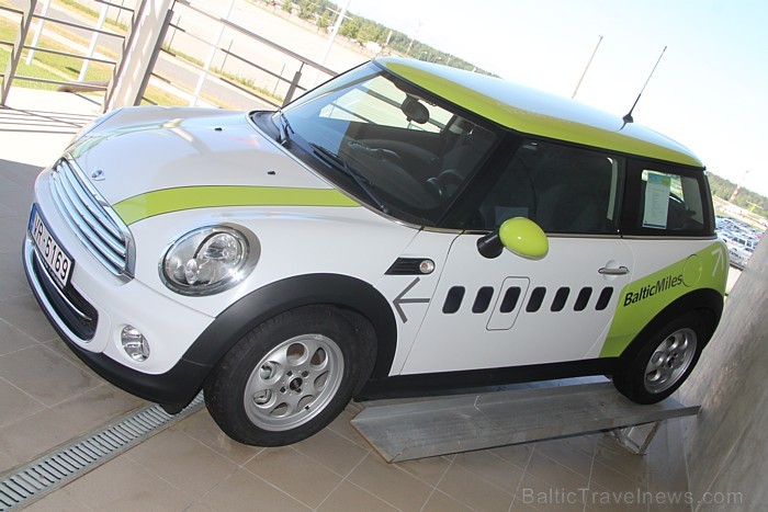 Latvijas nacionālā aviokompānija airBaltic (www.airbaltic.com) sāk sadarbību ar auto nomas uzņēmumu Sixt (www.sixt.lv) Latvijas nacionālā aviokompānija airBaltic (www.airbaltic.com) sāk sadarbību ar auto nomas uzņēmumu Sixt (www.sixt.lv) 77101