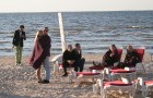 Baltic Beach Hotel kopā ar salaveci atklāj pludmales bāru Elite Majoros 51