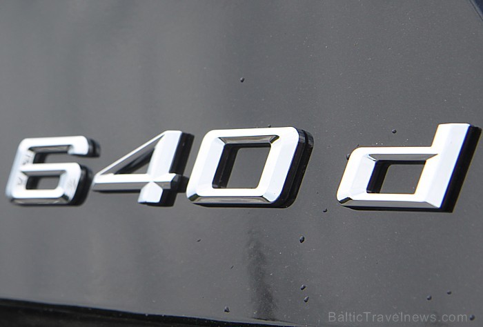 Travelnews.lv testētā BMW 6. sērijas Gran Coupe 640d veikala cena ir 121 479.97 eiro un tas nozīmē, ka Latvijā šis automobilis būs ekskluzīvs un samēr Travelnews.lv testētā BMW 6. sērijas Gran Coupe 640d veikala cena ir 121 479.97 eiro un tas nozīmē, ka Latvijā šis automobilis būs ekskluzīvs un samēr 77813