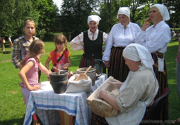 Starptautiskais folkloras festivāls «Baltica 2012» Ikšķilē - www.festivalbaltica.com 78399
