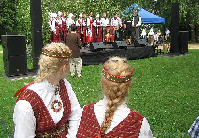 Starptautiskais folkloras festivāls «Baltica 2012» Ikšķilē - www.festivalbaltica.com 78401