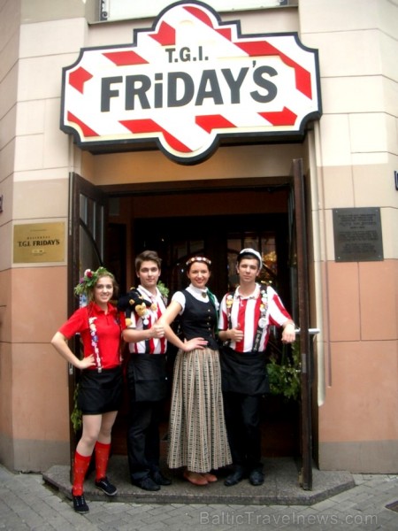 Iepazīsti vienu no labākajiem kokteiļbāriem Baltijā T.G.I Fridays. Foto: www.fridays.lv 78604
