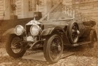Rundālē ierodas britu autoklubs ar pirmskara «Rolls Royce» automašīnām Foto: Juris Ķilkuts www.fotoatelje.lv 29