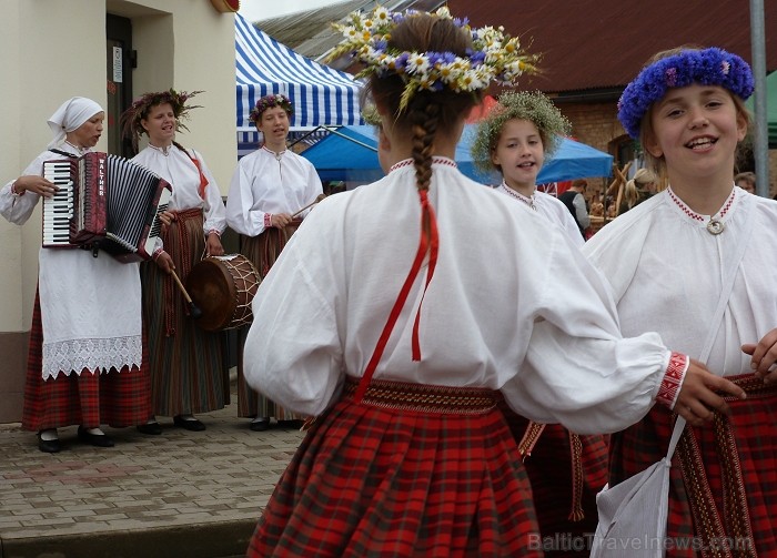 Krāslava 13.-14.07.2012 aicināja uz pilsētas svētkiem un Daugavas festivālu Foto: www.kraslava.lv 78877
