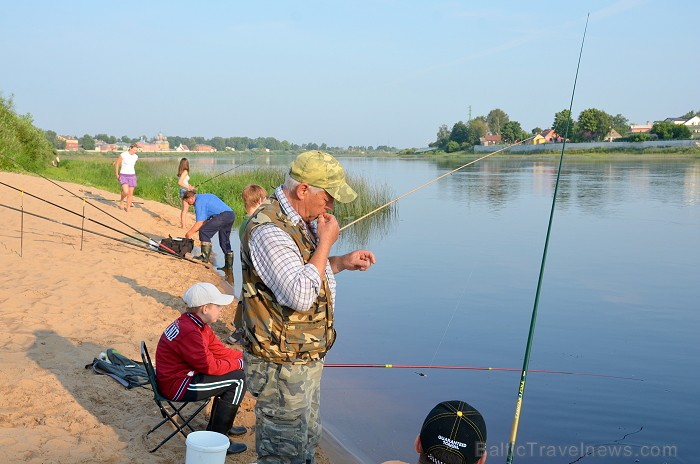 Jēkabpils pilsētas svētki (05.-07.07.2012) piesaistīja lielu apmeklētāju skaitu Foto: Jānis Lācis www.jekabpils.lv Jēkabpils pilsētas svētki (05.-07.07.2012) piesaistīja lielu apmeklētāju skaitu Foto: Jānis Lācis www.jekabpils.lv 78953