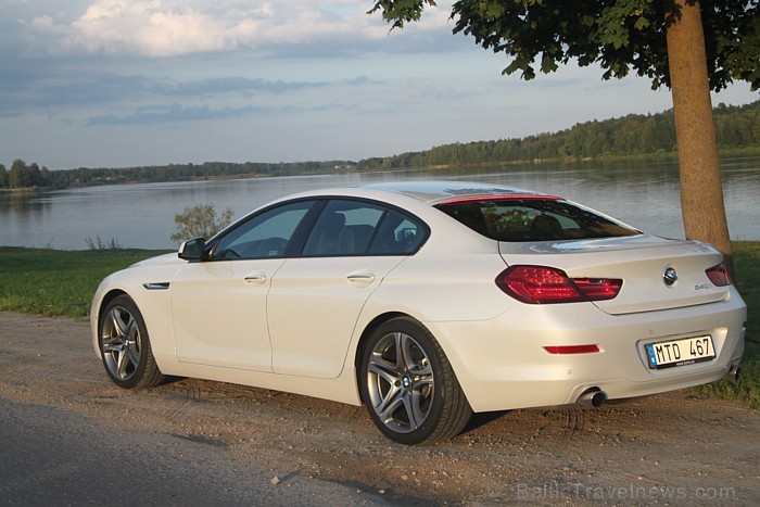 BMW Gran Coupe 640i tehniskie rādītāji - degvielas tvertnes tilpums ir 70 litri, kombinētais degvielas patēriņš ir 8 litru apmērā, svars 1,8 tonnas, m BMW Gran Coupe 640i tehniskie rādītāji - degvielas tvertnes tilpums ir 70 litri, kombinētais degvielas patēriņš ir 8 litru apmērā, svars 1,8 tonnas, m 79725