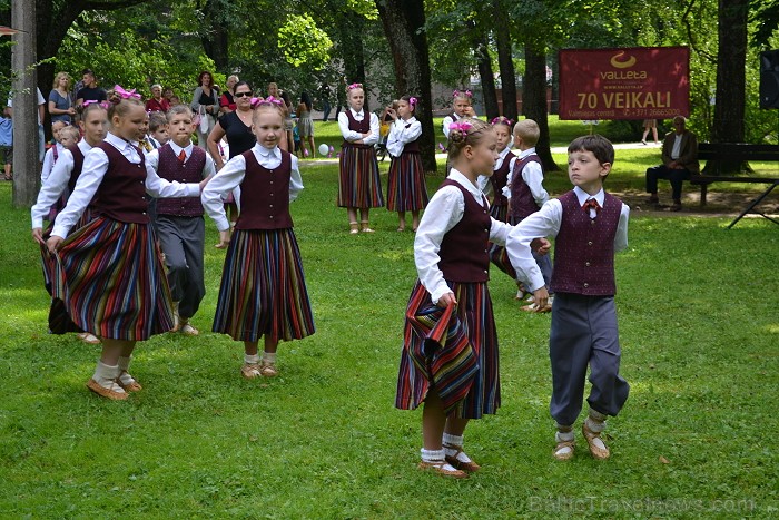 Limbaži atzīme 789. pilsētas svētkus Foto: www.limbazi.lv 79938