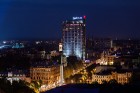 Radisson Blu Hotel Latvija tagad ir saskatāms gandrīz no jebkuras vietas pilsētā. Foto: www.radissonblu.com 7