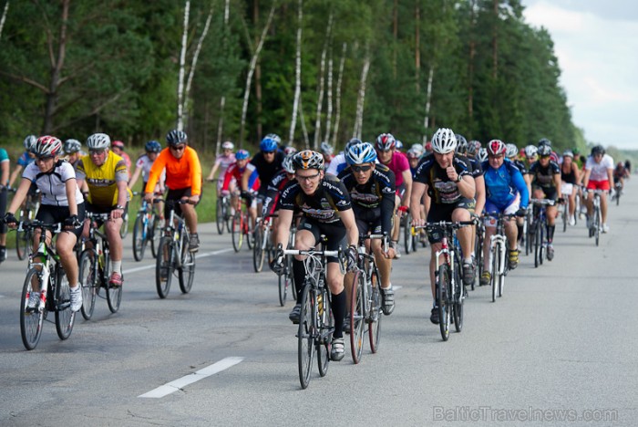 Vienības brauciens 2012 pārspēj visus iepriekšējos dalībnieku rekordus. Foto: Zigismunds Zālmanis Vienības brauciens 2012 pārspēj visus iepriekšējos dalībnieku rekordus. Foto: Zigismunds Zālmanis 81472