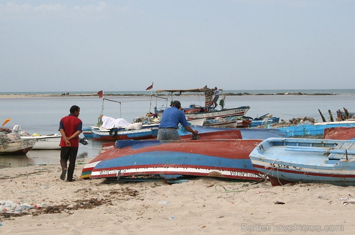 Esot Džerbas salā (Tunisija) noteikti dodies apciemot kādu no nelielām zvejnieku ostām, izbaudīt vietējo iedzīvotāju viesmīlību 81522