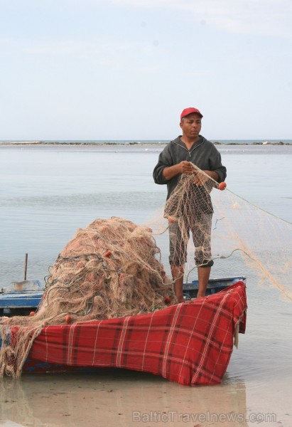 Esot Džerbas salā (Tunisija) noteikti dodies apciemot kādu no nelielām zvejnieku ostām, izbaudīt vietējo iedzīvotāju viesmīlību 81552