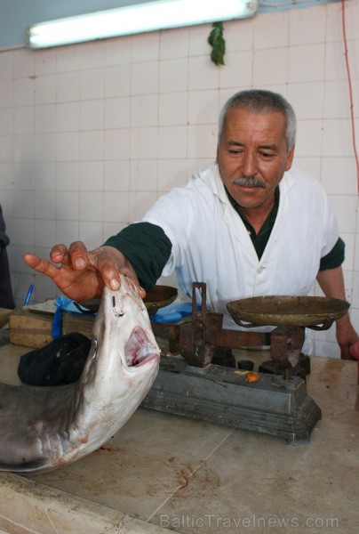 Latvijas tūristi ir laipni aicināti apmeklēt zivju tirgu Tunisijā 81590