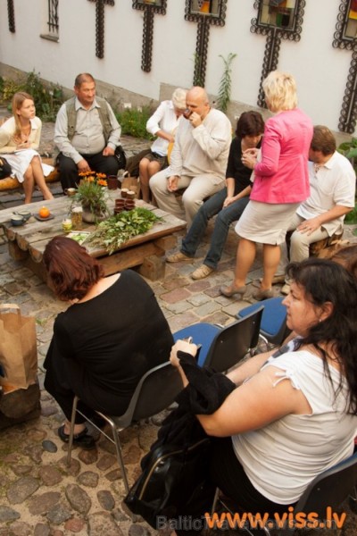 Pirts dienā 08.09.2012. atvērto durvju dienas gaidāmas vairākās Rīgas pirtīs, kā arī Jūrmalā, Kandavā, Lielvārdē, Murjāņos, Talsos un citviet Latvijā. Pirts dienā 08.09.2012. atvērto durvju dienas gaidāmas vairākās Rīgas pirtīs, kā arī Jūrmalā, Kandavā, Lielvārdē, Murjāņos, Talsos un citviet Latvijā. 81657