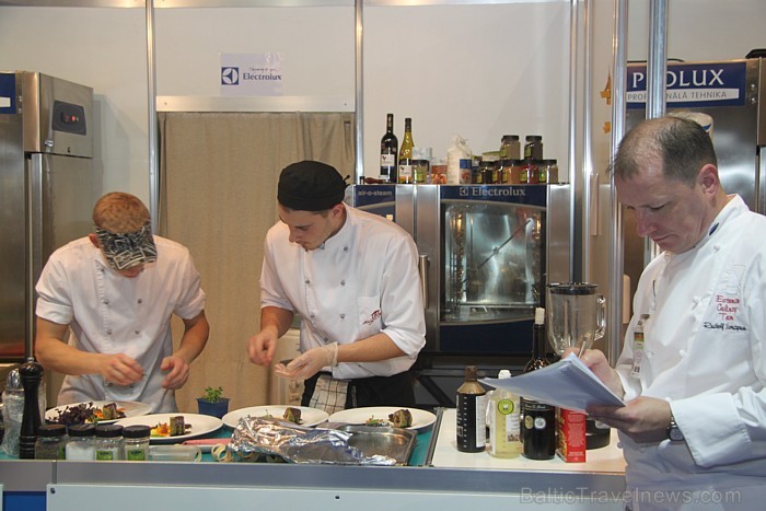 Pārtikas izstādes «Riga Food 2012» ietvaros 6.09.2012 notika jauno pavāru konkurss «Latvijas pavārzellis 2012». Foto sponsors: www.kalkuvarti.lv 81694