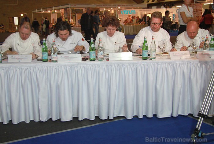 Pavāru konkurss «Latvijas 2012. gada pavārs» pārtikas izstādē «Riga Food 2012». Foto sponsors: www.pavaruklubs.lv 81942