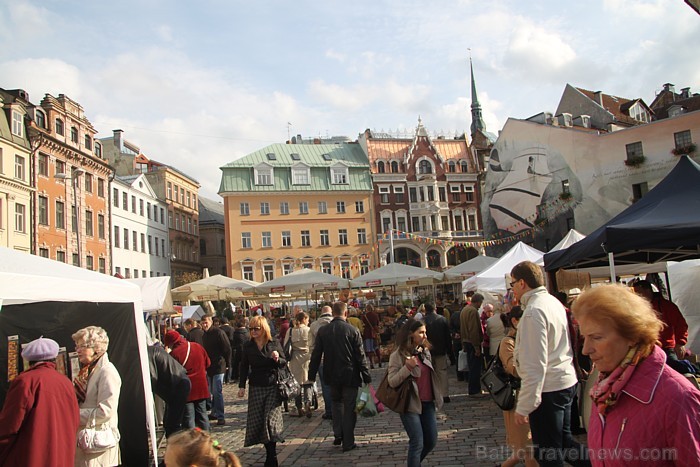 Miķeļdienas tirgus Doma laukumā, Rīgā. Foto sponsors: www.gutenbergs.eu 82749