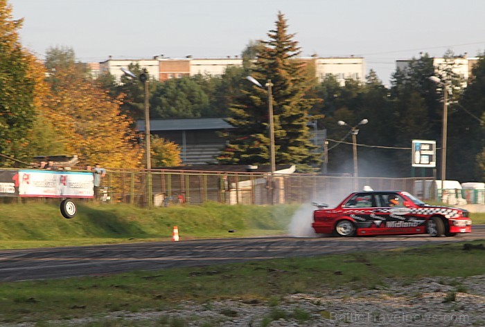 Drifta sezonas noslēgums 2012 Biķerniekos. Foto sponsors: www.avis.lv 82803