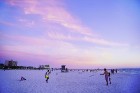 Saulainā Florida, kur saule spīd 300 dienas gadā, spēj apburt ikvienu. Foto: www.visitclearwaterflorida.com 16