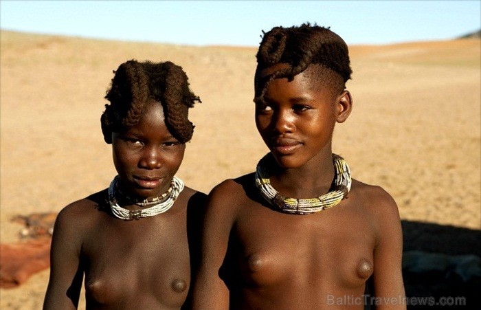 Namībijas iedzīvotāji ir lepni ne tikai par sevi, bet arī savu kultūru. Foto: www.namibiatourism.com Namībijas iedzīvotāji ir lepni ne tikai par sevi, bet arī savu kultūru. Foto: www.namibiatourism.com 83188