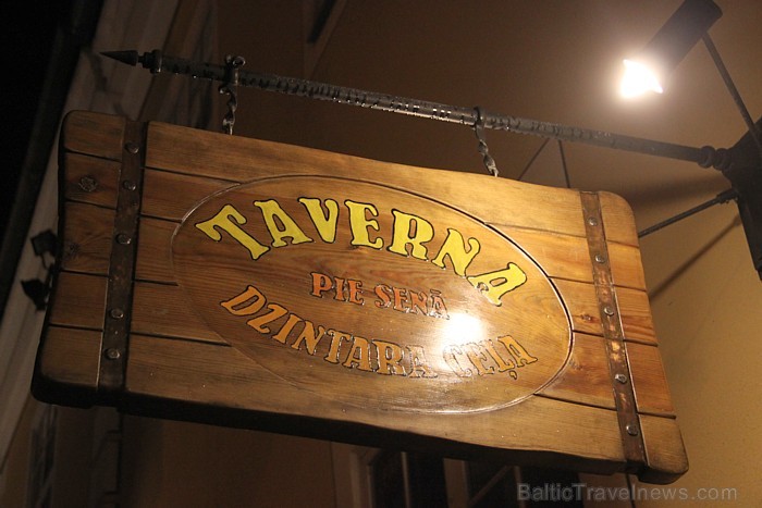Latviešu tradicionālo ēdienu restorāns «Taverna» pie Pulvertorņa piedāvā izbaudīt īstus latgaliešu vakarus. Foto sponsors: www.latvianfood.lv 83351