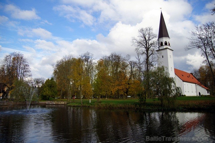 Sigulda joprojām ir nemainīga rudens klasika, par kuru interese nav mazinājusies. Foto: www.tourism.sigulda.lv 83429