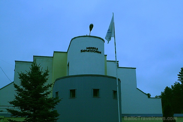 Priežu mežu gaiss un  pastaigas mežā vai ezera krastā, tas viss sagaida sanatorijas „Värska“ apmeklētājus.
Foto: www.spavarska.ee 83803