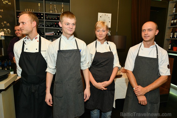 Rīgas restorāns Burkāns (www.burkans.lv) piedāvā izbaudīt Latvijas medījumu garšu kopā ar piemeklētiem vīniem. Foto: Valters Preimanis 84027