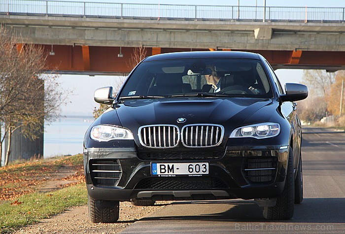 BMW X6 M50d maksimālais griezes moments ir 740 ņūtonmetri 84122