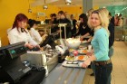 Biznesa kompleksā Valdo atklāts jauns pusdienu restorāns Sunny. Foto sponsors: www.sunny.lv 27