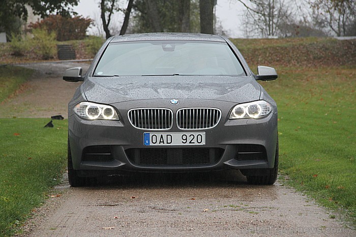 Travelnews.lv redakcija no BMW Latvija 5.11.2012 uz dažām stundām ieguva sportiskāko BMW dīzeļdzinēja auto - M550d, kas ar 381 zirgspēkiem 100 km/h sa 84387