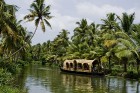 Kerala ir viens no Indijas štatiem, kas atrodas Indostānas pussalas dienvidos un Keralu sauc par Dievu, maģijas un garšvielu zemi. Foto:www.keralatour 29