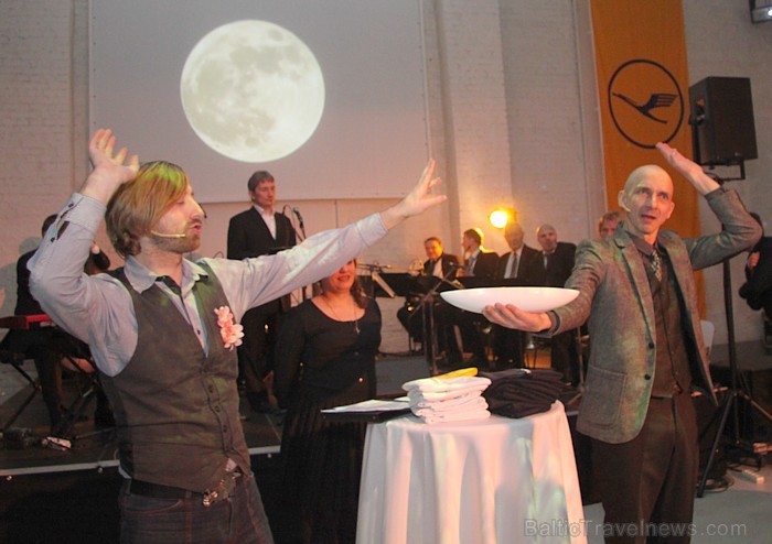 Vācijas lidsabiedrība «Lufthansa» kopā ar partneriem svin «Celebration in the Sky» - www.lufthansa.lv Vācijas lidsabiedrība «Lufthansa» kopā ar partneriem svin «Celebration in the Sky» - www.lufthansa.lv 85335