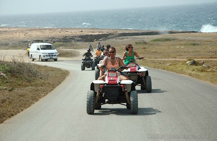 Aruba ir 33km gara sala Mazo Antiļu salu grupā, kas kopā ar Nīderlandi, Sintmārtenu un Kirasao veido Nīderlandes karalisti. Foto: www.aruba.com 85352