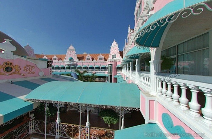 Aruba ir 33km gara sala Mazo Antiļu salu grupā, kas kopā ar Nīderlandi, Sintmārtenu un Kirasao veido Nīderlandes karalisti. Foto: www.aruba.com Aruba ir 33km gara sala Mazo Antiļu salu grupā, kas kopā ar Nīderlandi, Sintmārtenu un Kirasao veido Nīderlandes karalisti. Foto: www.aruba.com 85369